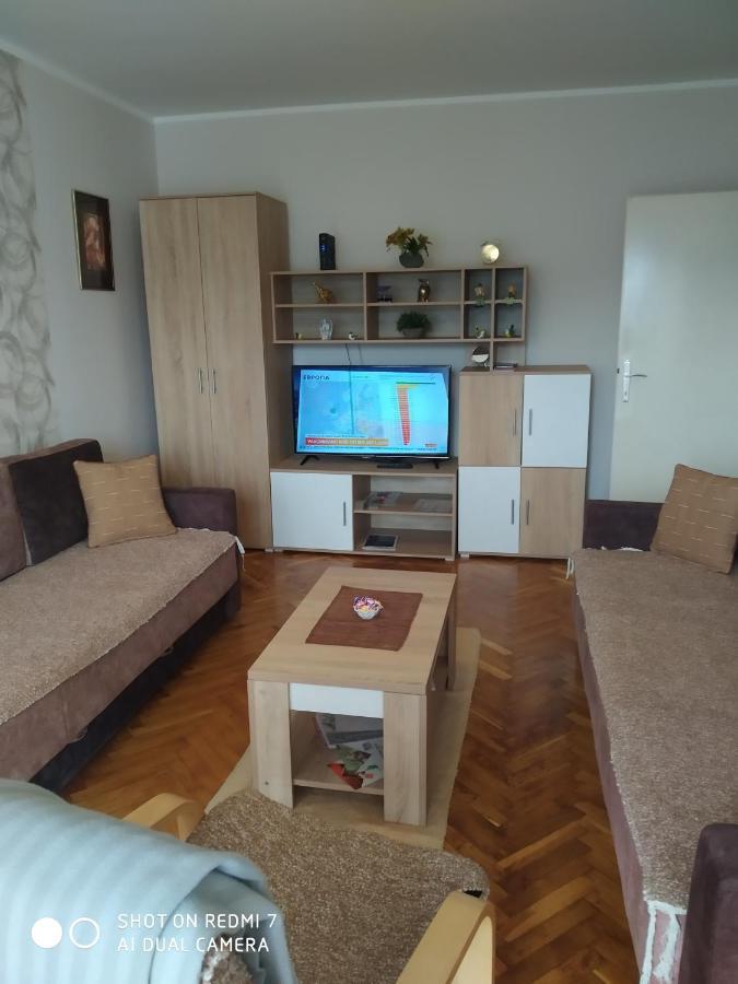 Apartman Ivan Vrdnik Esterno foto